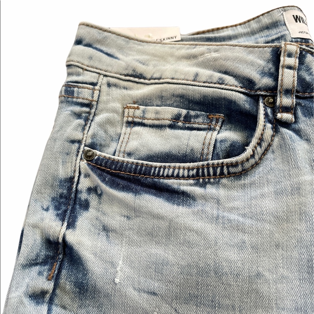 William Rast Ice Washed Fringed Hem Jeans - Picture 8 of 11